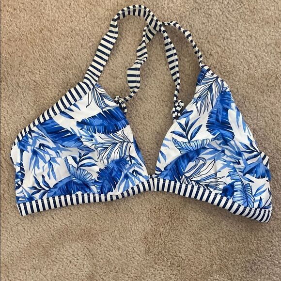 Blue and White Leaf Print Bikini Top - Picture 1 of 3